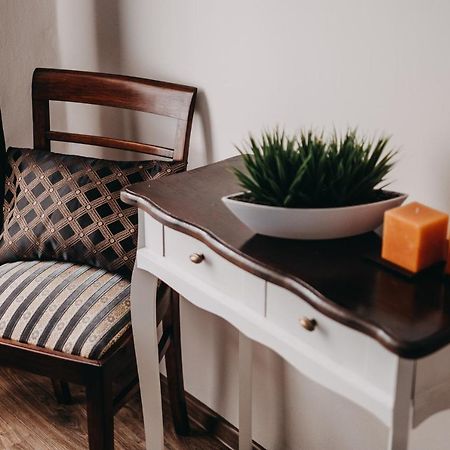 Apartament Slowackiego 22 Przemyśl Buitenkant foto