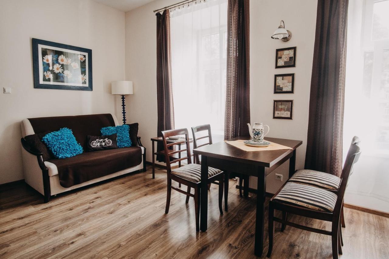 Apartament Slowackiego 22 Przemyśl Buitenkant foto